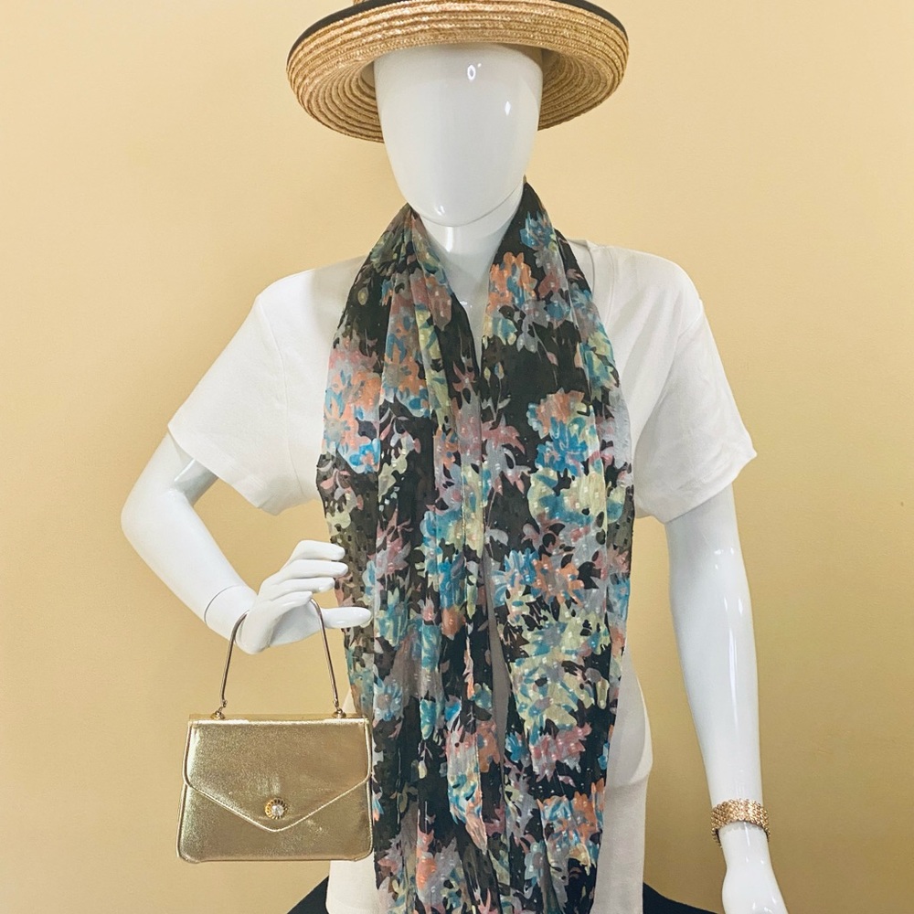 🌟HP🌟NWOT Black Floral Print Dotted Swiss Infinity Scarf OS - Picture 2 of 10